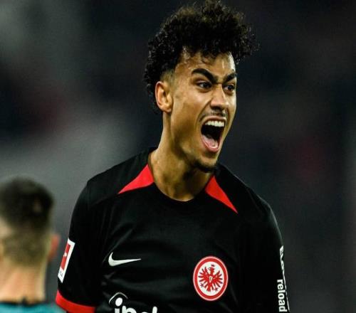 王阿夫在,岘港棋牌赛,夺冠,赢彩网,彩票平台,安全购彩,在线投注,彩票分析