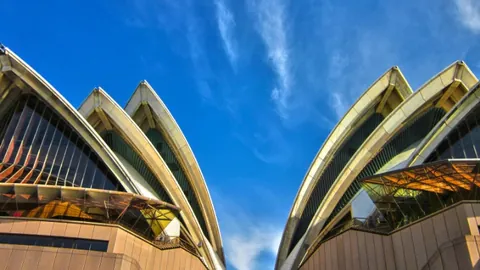 中葡青少年足球合作迈入新篇章：中国少年本菲卡行